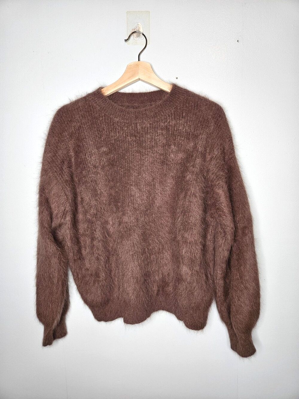 ALESIA C Wool Cashmere Sweater One Size Brown Fuzzy Crew Neck Quiet Luxury